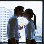 私の不倫体験談。相手は会社の同期で妻の友人、その結末は